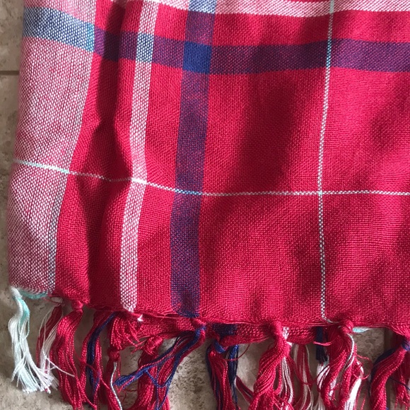 NWT Charming Charlie Plaid Scarf - Picture 3 of 3